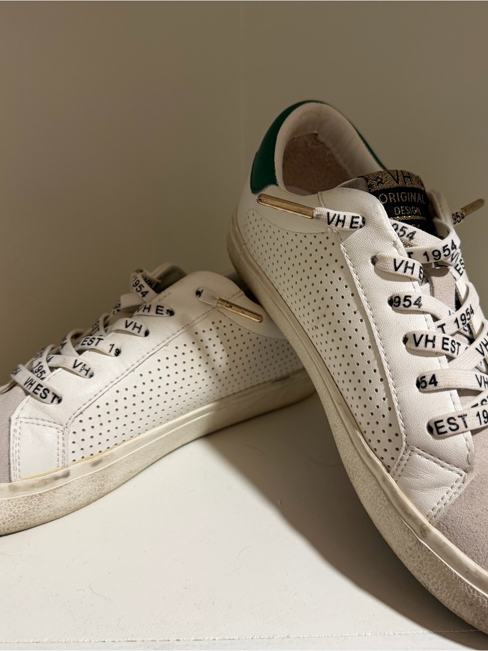 Vintage Havana White Perforated Sneakers with Green Heel Tab